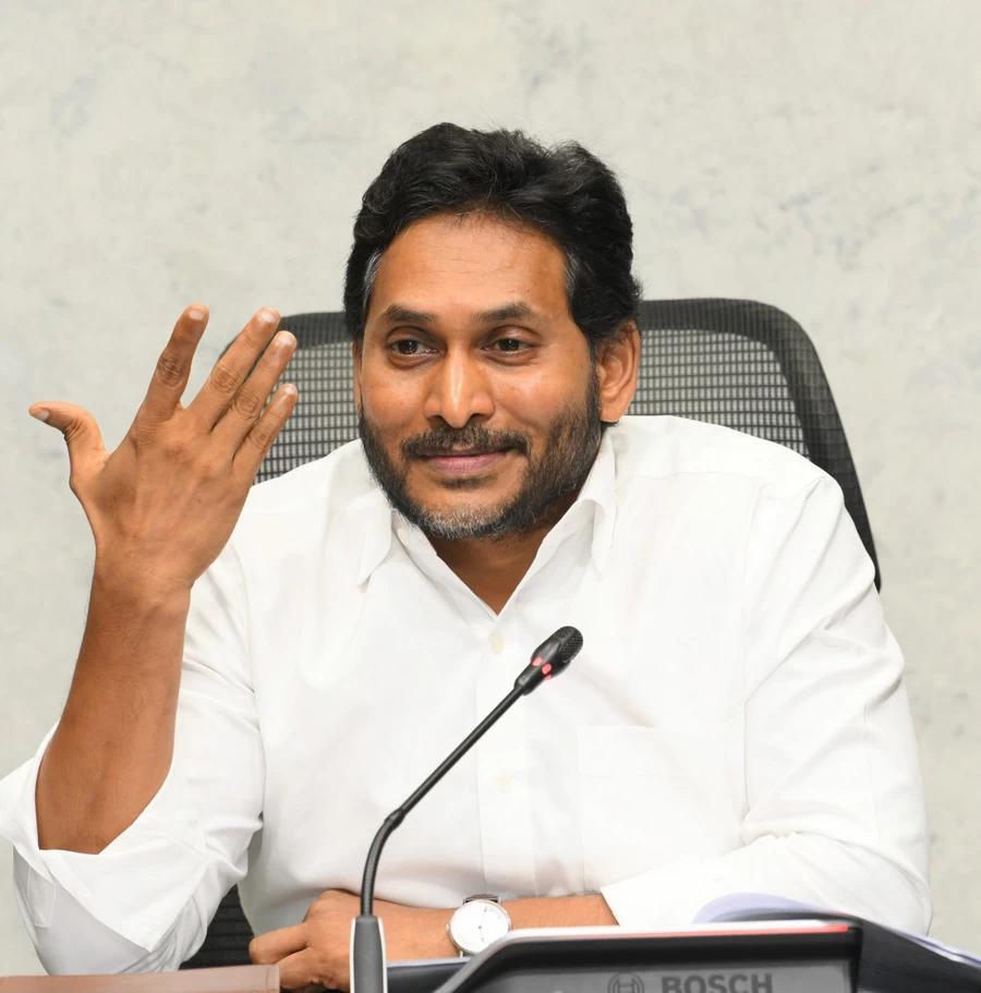 చంద్రబాబుకు విజయసాయిరెడ్డి లొంగిపోయారు… వైఎస్ జగన్