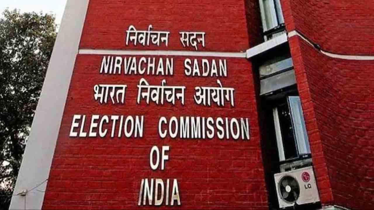 తెలంగాణలో 13 పార్టీలకు ఈసీ షాక్
