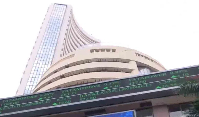 ఆఖర్లో భారీగా షేర్ల కొనుగోళ్లు.. లాభాల్లో ముగిసిన స్టాక్ మార్కెట్‌