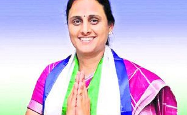 ఆమరణ దీక్ష చేస్తా.. దువ్వాడ వాణి