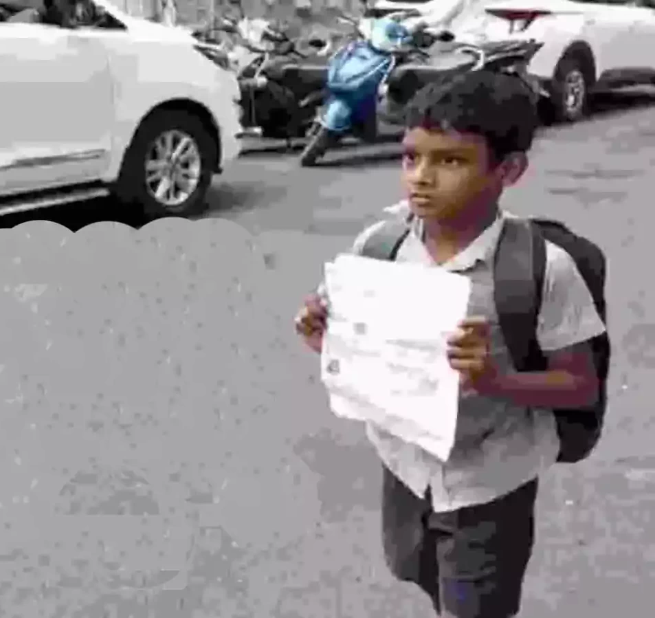 అమ్మ కోసం పసివాడి తపన.. కలెక్టర్ ఆఫీసుకు వచ్చిన పదేళ్ల బాలుడు..