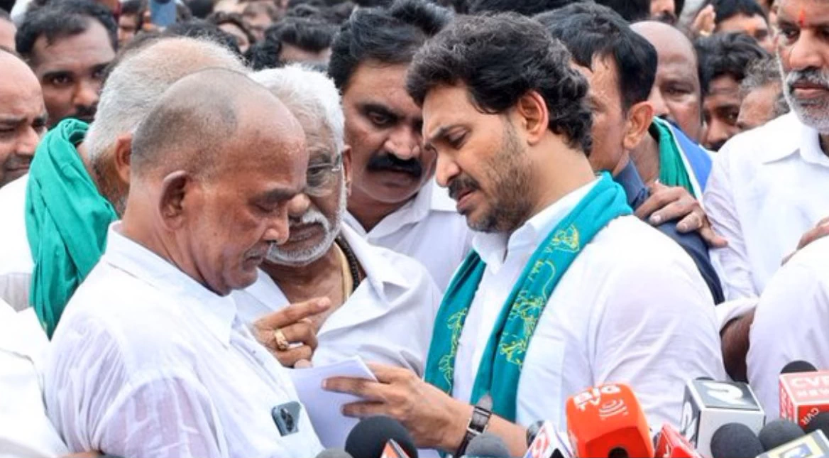 40 వేల మంది తిరగబడితే ఏం జరిగేదో? వైఎస్ జగన్ సంచలన ట్వీట్‌