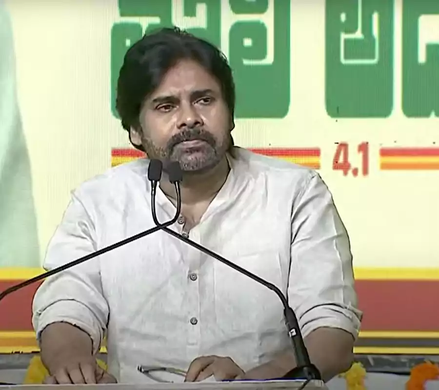 తగ్గకుంటే తాట తీస్తాం.. వైసీపీకి మాస్ వార్నింగ్