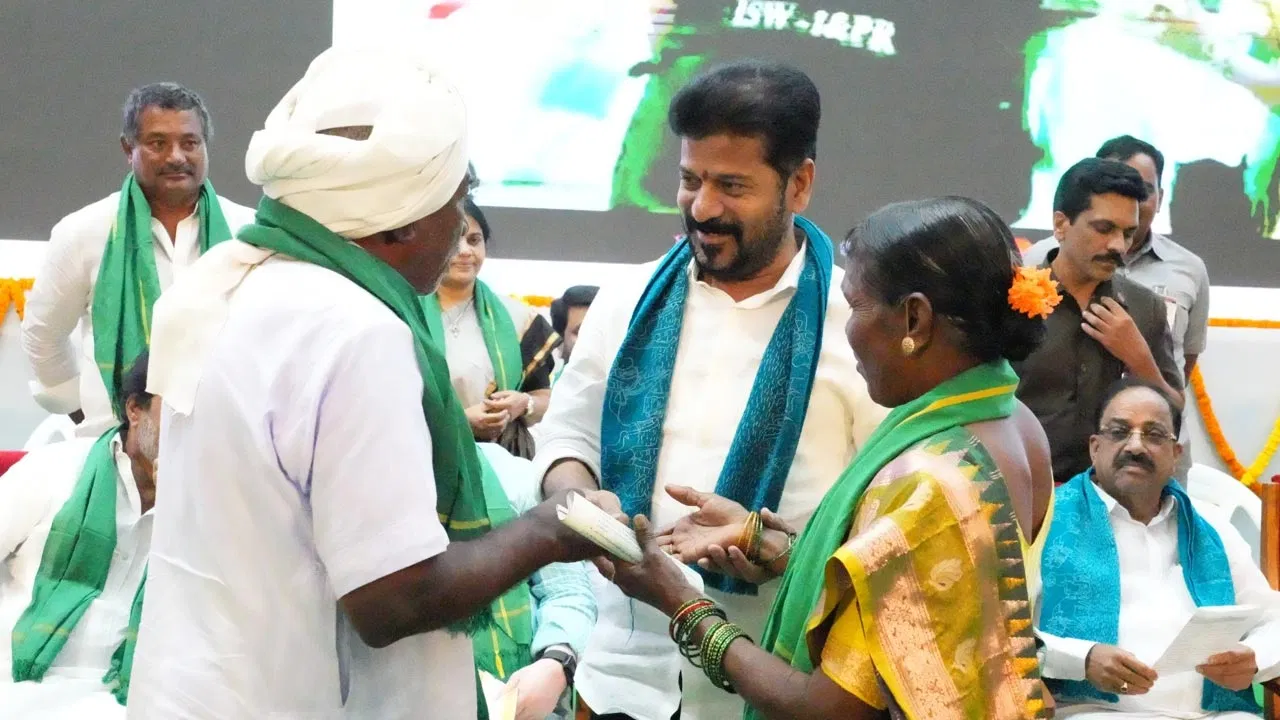 రైతు భరోసా నిధులు విడుదల చేసిన సీఎం రేవంత్ రెడ్డి!