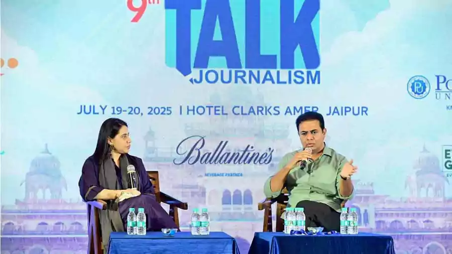 బీహార్‌లో ఎన్నిక‌ల ఓట‌ర్ల స‌వ‌ర‌ణ‌పై తీవ్ర‌మైన విమ‌ర్శ‌లు : కేటీఆర్