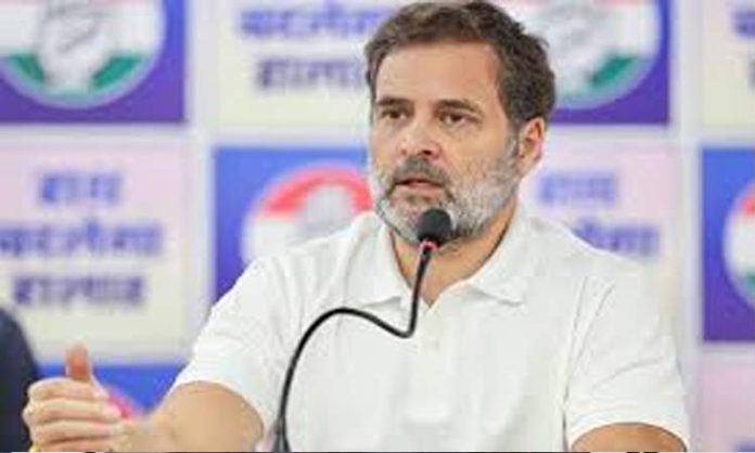 ట్రంప్ సుంకాలకు మోడీ తలొగ్గుతారు..రాసి పెట్టుకోండి : రాహుల్