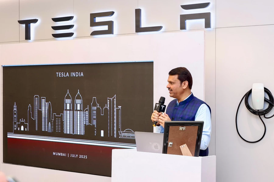 భారత్‌లో టెస్లా తొలి షోరూం ప్రారంభం