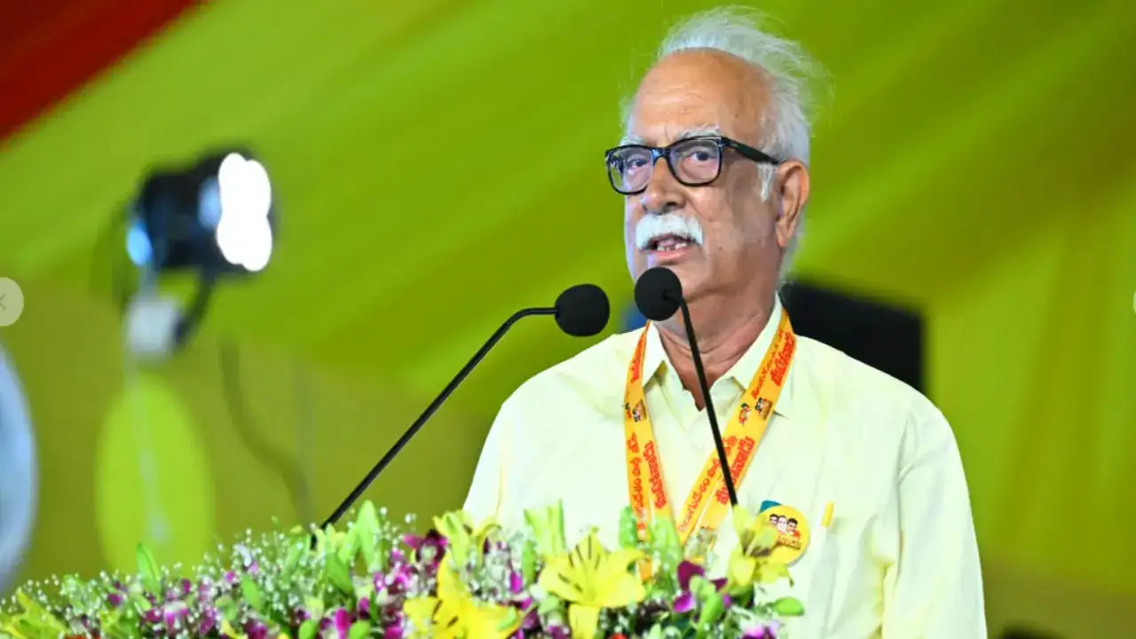 తెలుగుదేశం పార్టీకి కేంద్రమాజీమంత్రి అశోక్ గజపతిరాజు రాజీనామా
