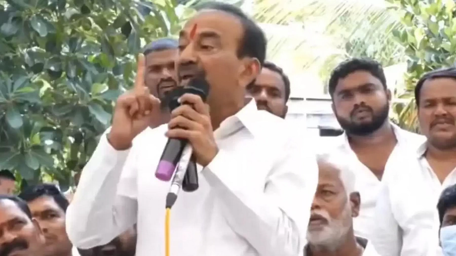 బండి సంజయ్‌కు ఈటెల స్ట్రాంగ్ కౌంటర్.. ఎవ్వరికీ భయపడేదే లేదు!