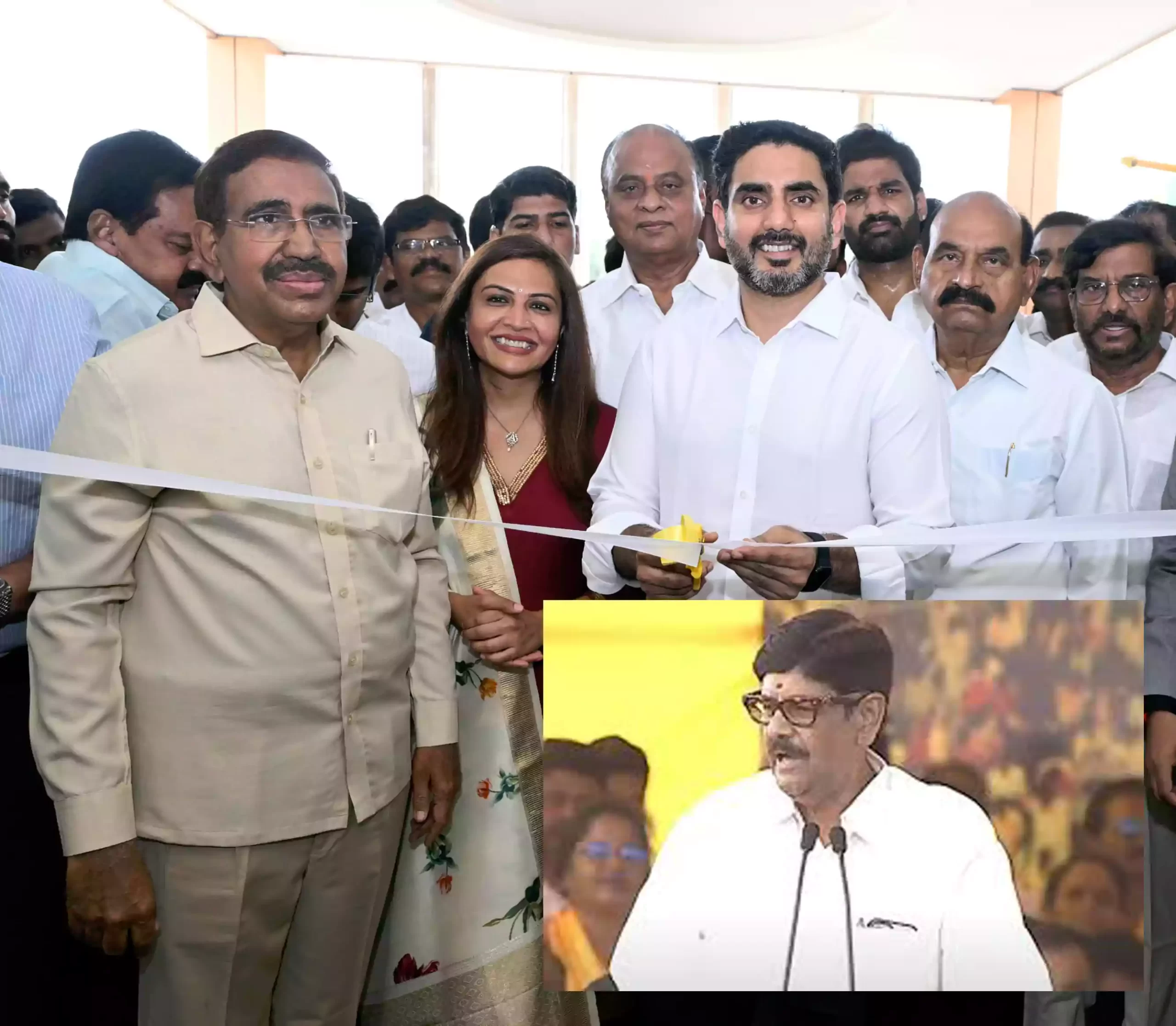 నెల్లూరులో మంత్రి ఆనం సంచలన వ్యాఖ్యలు.. నారా లోకేష్ ఎదురుగానే
