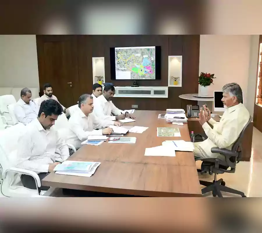 కార్గో హ్యాండ్లింగ్ కోసం లాజిస్టిక్స్ కార్పోరేషన్: సీఎం చంద్రబాబు