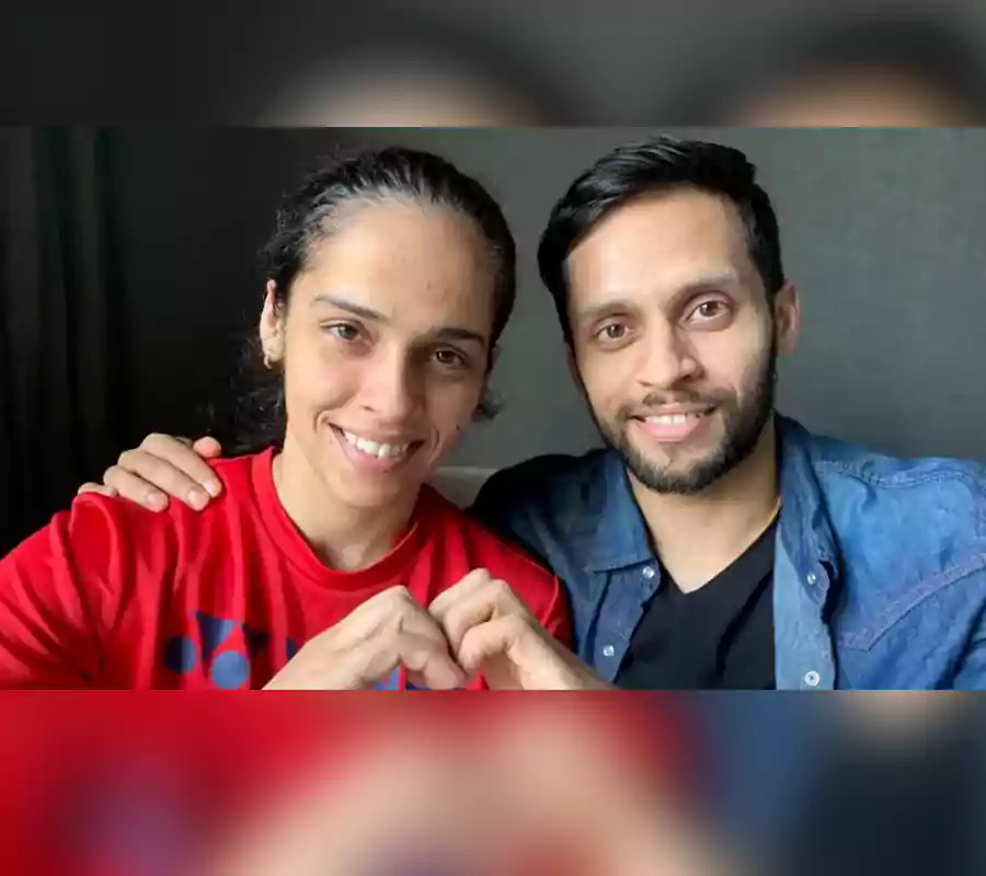 మళ్లీ కలిసి సైనా నెహ్వాల్, కశ్యప్..విడాకుల పోస్ట్ డిలీట్