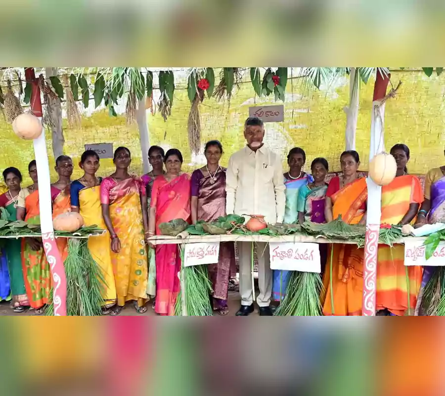 గిరిపుత్రులే రాష్ట్రాభివృద్ధి పునాది.. అభివృద్ధి హామీల వర్షం