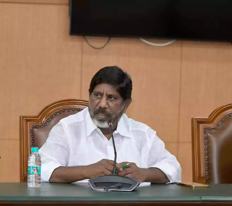 42% రిజర్వేషన్ల అమలు మార్గాలను అన్వేషిస్తున్నాం – భట్టి