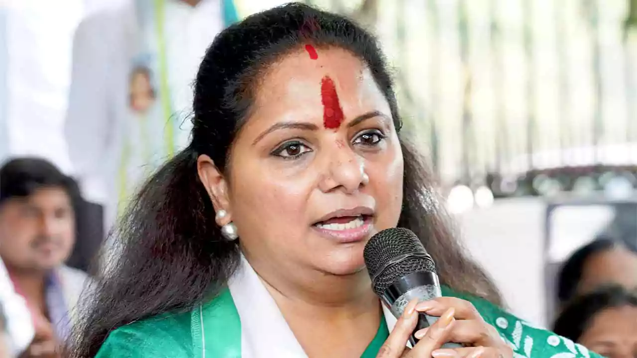 36 సార్లు కేసీఆర్‌ పేరు ఉన్నంత మాత్రాన తప్పు చేసినట్లు కాదు