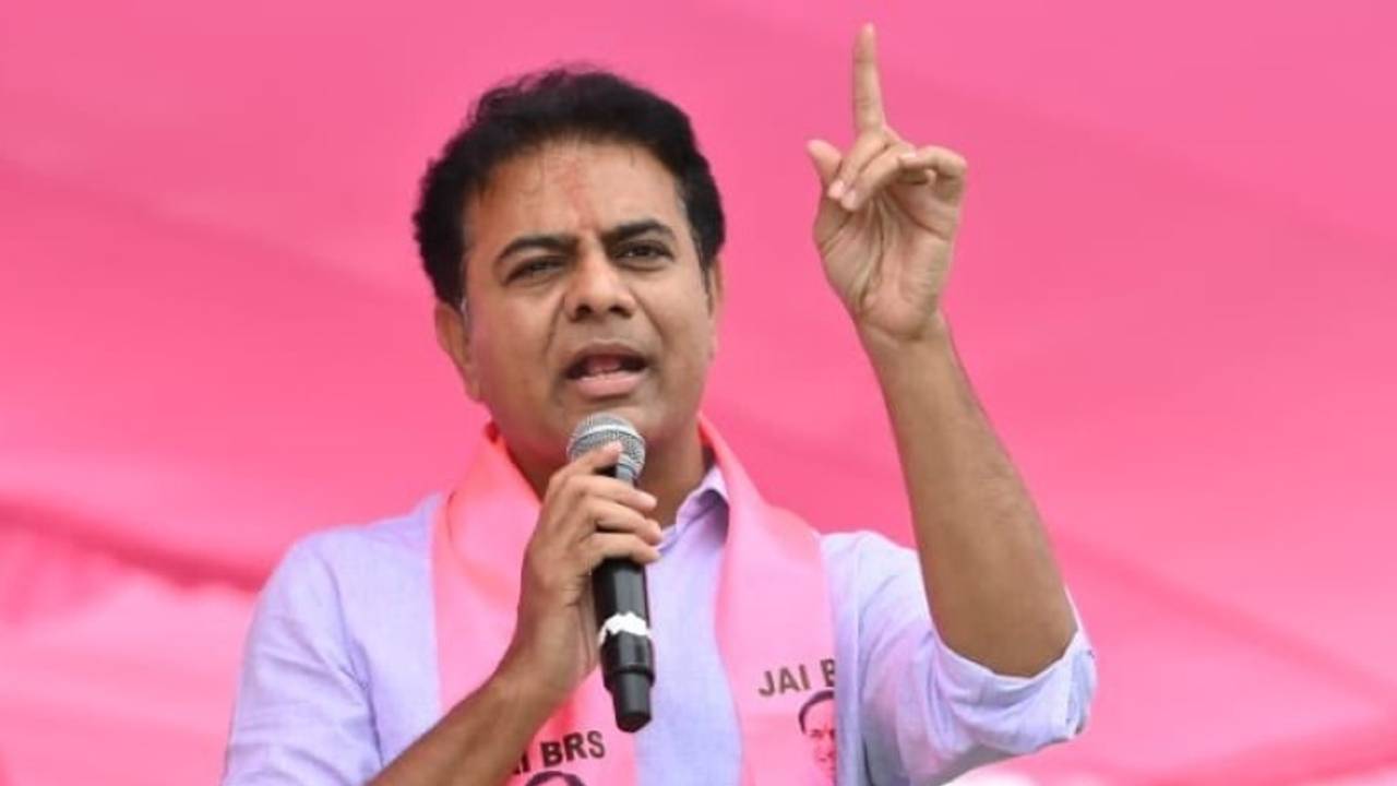 చేతగాని పాలకుల వల్ల యూరియా సంక్షోభం: కెటిఆర్