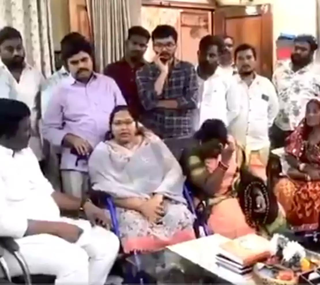 ఇప్పుడు తలనొప్పి అంటున్నారు.. పవన్ కళ్యాణ్‌పై సుగాలి ప్రీతి తల్లి సంచలన ఆరోపణలు