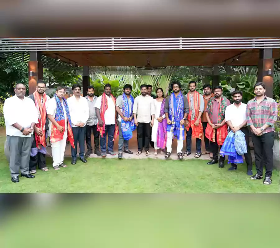 జాతీయ అవార్డు విజేతలకు సీఎం రేవంత్ రెడ్డి సన్మానం