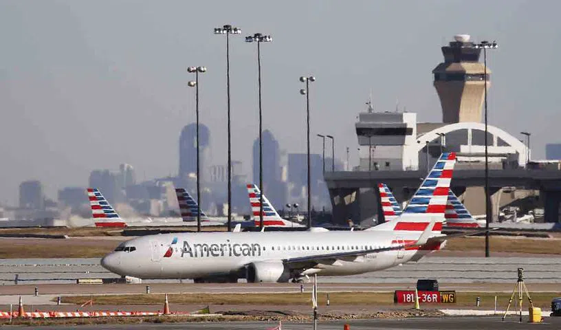 టెలికాం సర్వీసుల్లో అంతరాయం.. అమెరికాలో 1,800 విమాన సర్వీసులపై తీవ్ర ప్రభావం