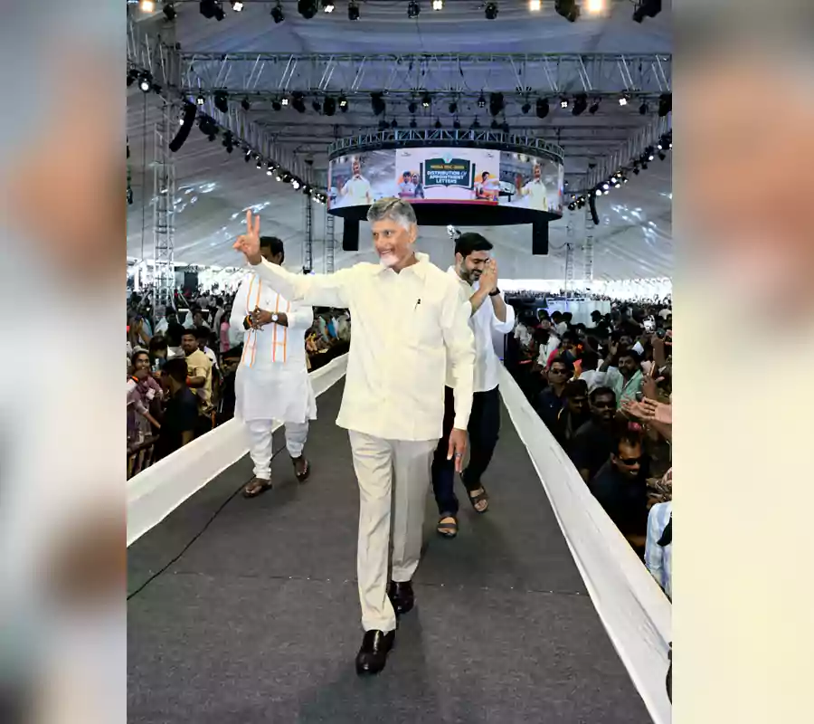 మెగా డీఎస్సీని మెగా హిట్ చేశాం – చంద్రబాబు