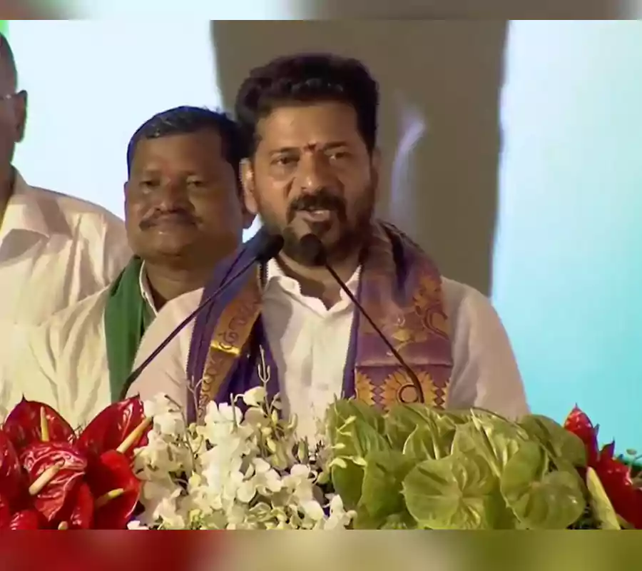 పంపకాల్లో తేడాలొచ్చే కొట్లాటలు..సీఎం రేవంత్‌రెడ్డి