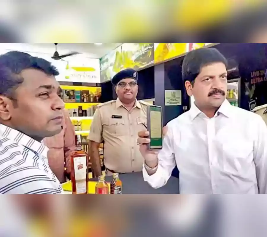 ఏపీలో ప్రతి మద్యం సీసా స్కాన్ చేసే అమ్మాలి