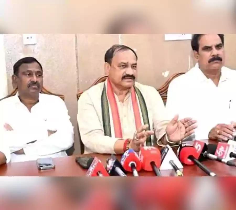 బిసి రిజర్వేషన్ ఇచ్చాకే స్థానిక ఎన్నికలు: మహేశ్‌కుమార్ గౌడ్