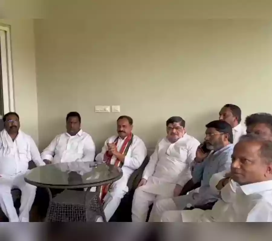 లక్ష్మణ్‌కు మంత్రి పొన్నం ప్రభాకర్ క్షమాపణ..