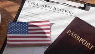 అమెరికా కాలేజీల్లో భారీగా తగ్గిన భారతీయ విద్యార్థులు..