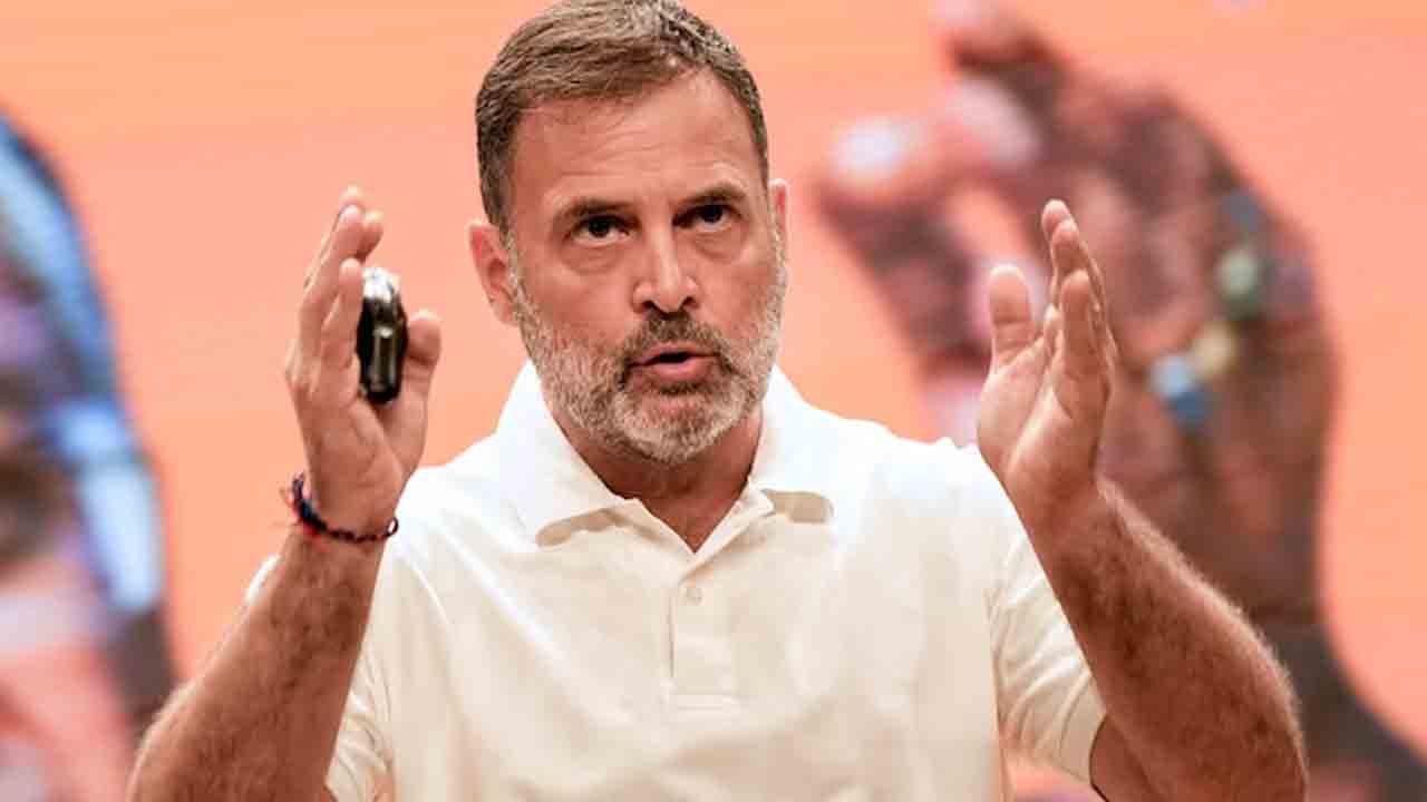 ఓటు చోరీని క‌ప్పిపుచ్చుకునేందుకే SIR : రాహుల్ గాంధీ