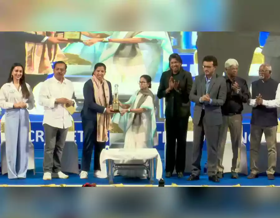 ఫినిషర్ రీచాకు డీఎస్పీ ఉద్యోగం..అత్యున్నత పౌర పురస్కారం