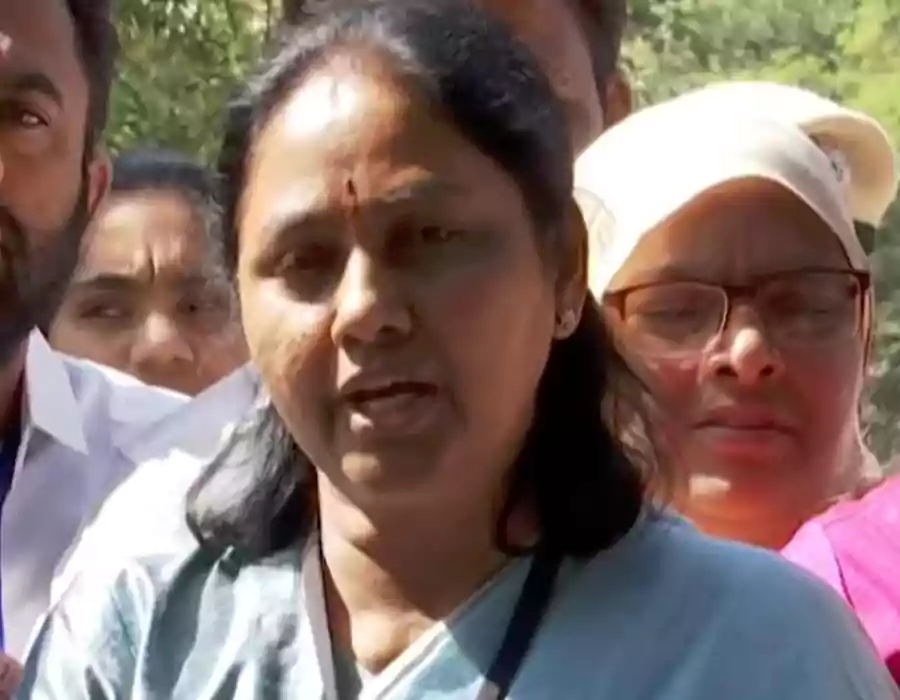 రిగ్గింగ్ చేసి గెలిచిన కాంగ్రెస్: మాగంటి సునీత