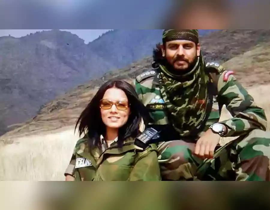 యూఏఈ జైల్లో సోదరుడు.. విడిపించమంటూ నటి కన్నీటి రిక్వెస్ట్..