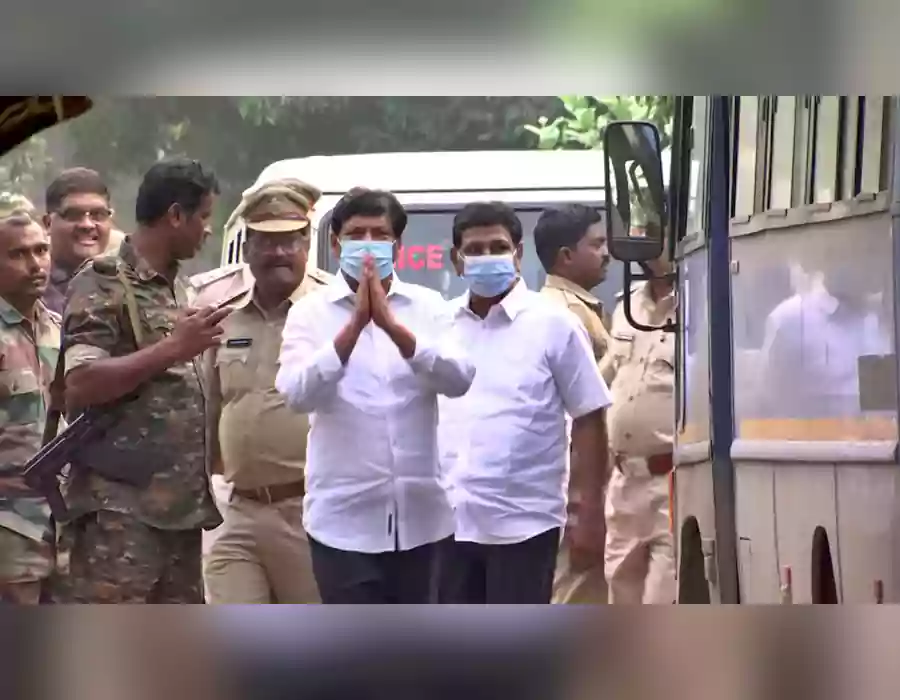 ఎక్సైజ్ అధికారుల కస్టడీలో జోగి బ్రదర్స్‌ – మరో 3 రోజులు విచారణ