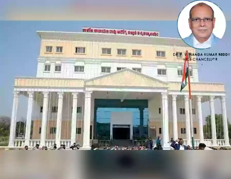 కాళోజీ యూనివర్సిటీ వీసీ నందకుమార్ రాజీనామా..