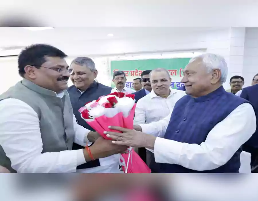 జేడీయూ శాసనసభాపక్షనేతగా నీతీశ్​- బీజేపీ ఫ్లోర్ లీడర్​గా సామ్రాట్ చౌదరీ