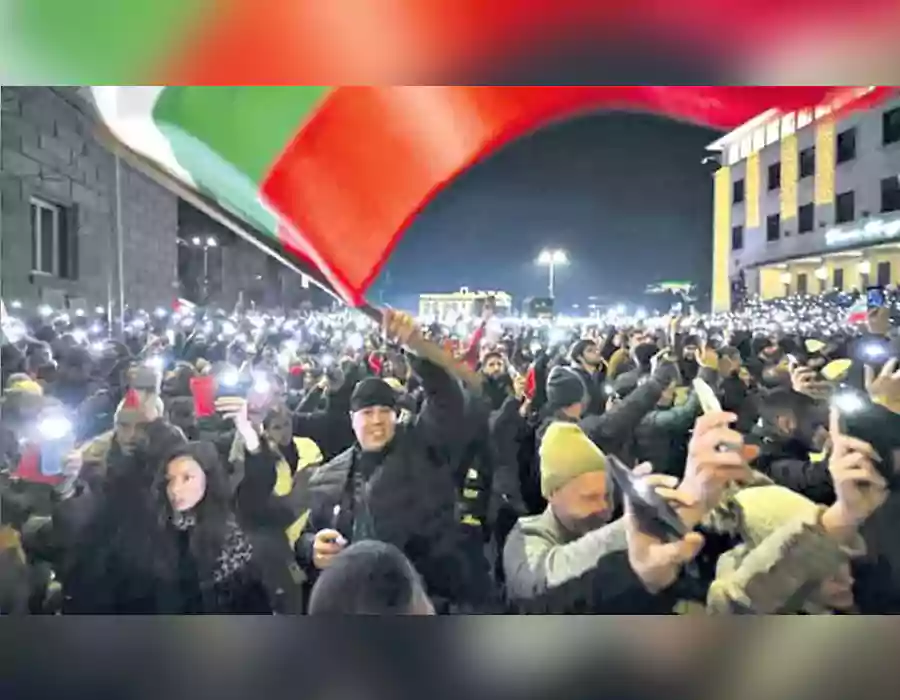 బల్గేరియా ప్రధాని రాజీనామా!.. జెన్‌-జీ దెబ్బకు కూలిన మరో ప్రభుత్వం