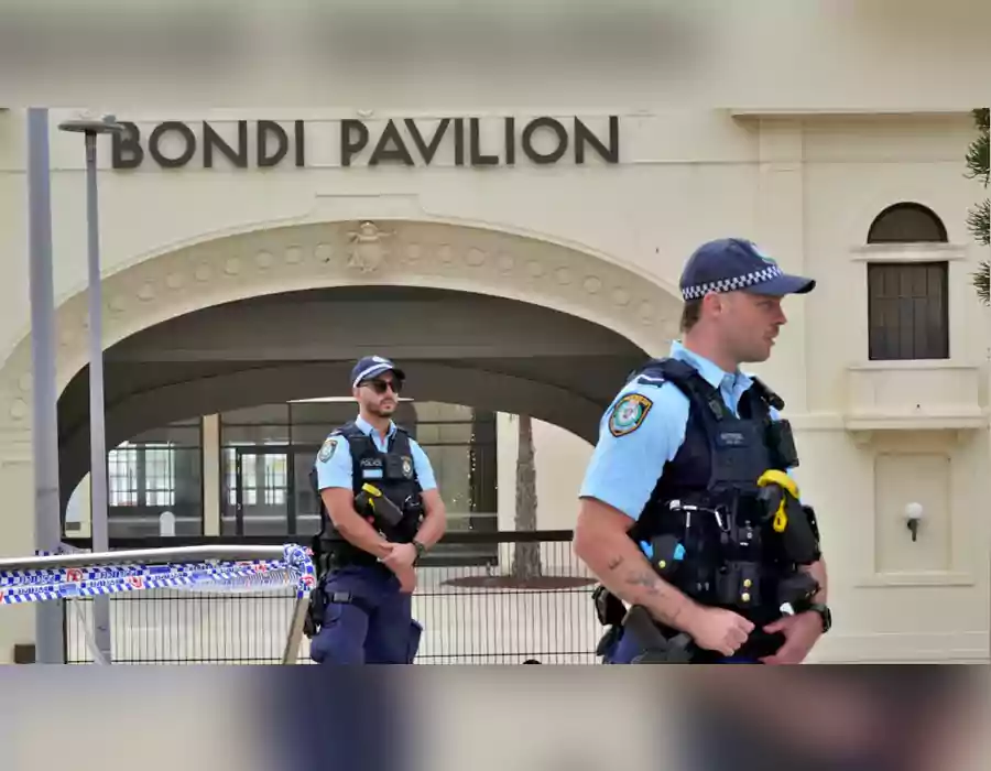 బోండీ బీచ్ ఘటన తండ్రీకొడుకుల పనే- 16కు చేరిన మృతుల సంఖ్య