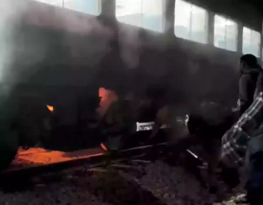 బెళగావి రైలులో మంటలు.. శంకర్‌పల్లిలో ఘటన