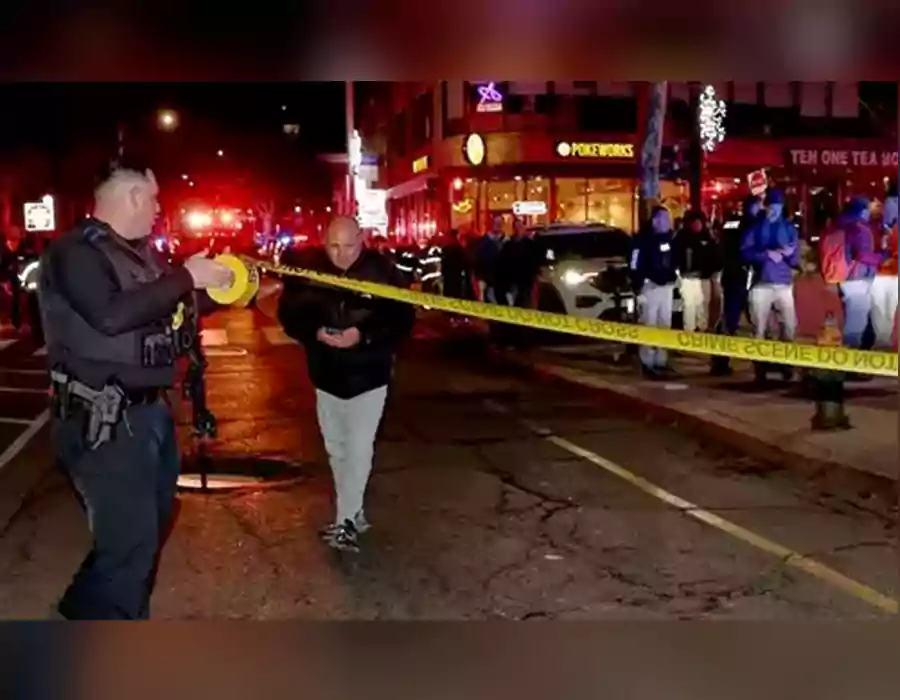 బ్రౌన్ విశ్వవిద్యాలయంలో కాల్పులు: ఇద్దరు మృతి… 8 మందికి గాయాలు