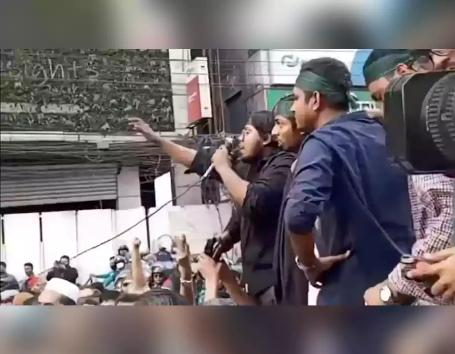 బంగ్లాదేశ్‌లో రెచ్చిపోయిన ర్యాడికల్స్.. ఢాకాలో భారత ఎంబసీపై దాడికి యత్నం