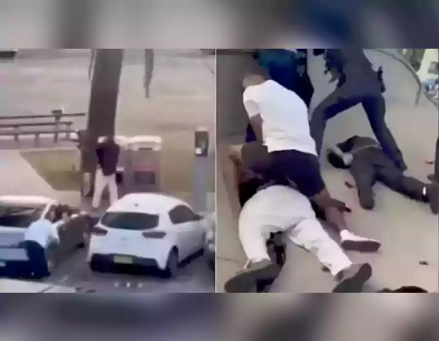 బీచ్‌లో ఉగ్రదాడి.. ముష్కరుల కాల్పుల్లో 10 మందికిపైగా పర్యాటకులు మృతి