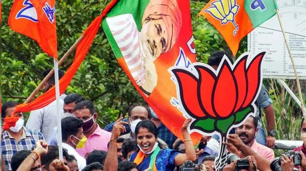 తిరువనంతపురం కొర్పొరేషన్‌ బీజేపీ కైవసం