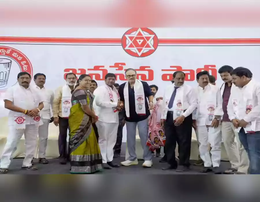 పవన్ కళ్యాణ్ రూట్‌లోనే నాగబాబు.. తెరపైకి కొత్త డిమాండ్..