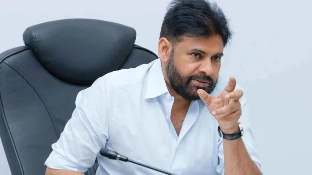 సోషల్ మీడియాలో ట్రోలింగ్స్.. హైకోర్టును ఆశ్రయించిన పవన్ కల్యాణ్
