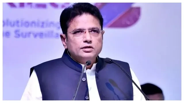 రాష్ట్రానికి పెట్టుబడులు రావడం కెసిఆర్ కు ఇష్టం లేదు కావొచ్చు – మంత్రి శ్రీధర్