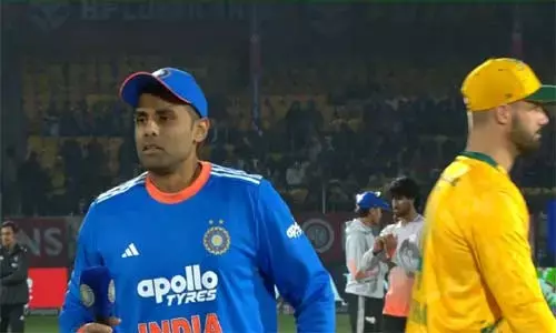 బౌలింగ్ ఎంచుకున్న భారత్.. జట్టులో రెండు మార్పులు