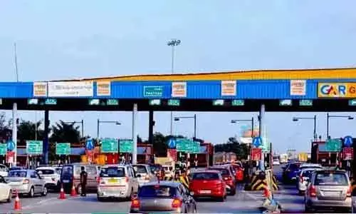 సంక్రాంతి రద్దీ.. కేంద్ర మంత్రికి కోమటిరెడ్డి లేఖ