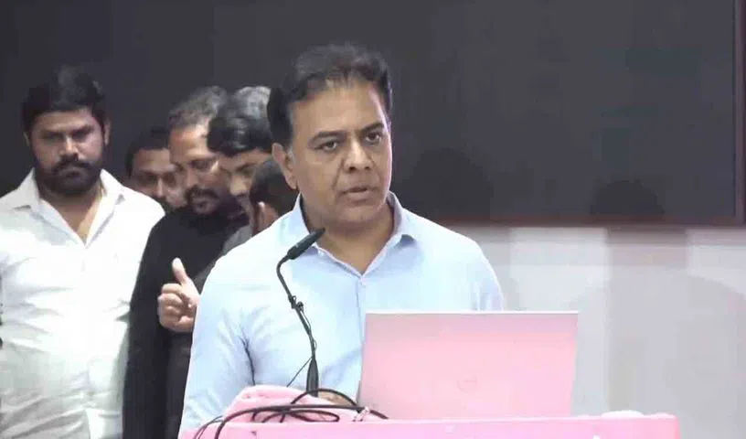 రేవంత్‌ రెడ్డికి బేసిన్లు, బేసిక్స్‌ తెలవదు.. పవర్‌ పాయింట్‌ ప్రజెంటేషన్‌లో కేటీఆర్‌