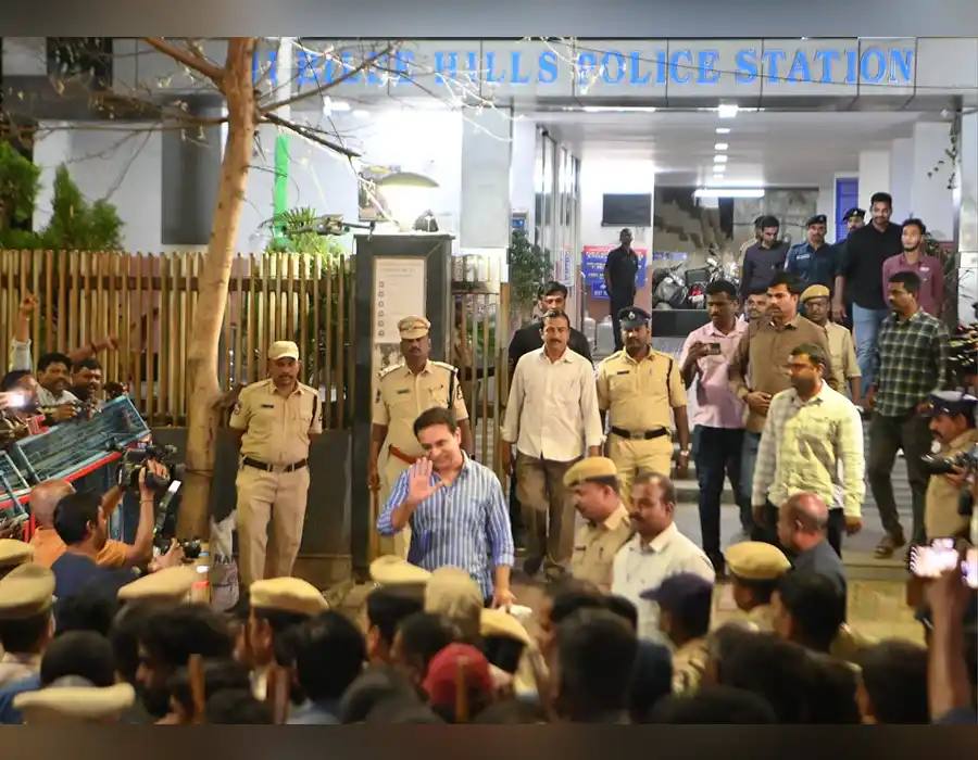 మళ్లీ పిలుస్తామన్నారు – లీకులకు బాధ్యులెవరు.. కేటీఆర్ కీలక వ్యాఖ్యలు